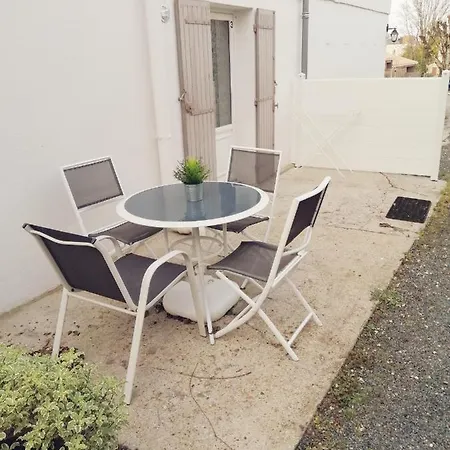 Pres Aparthotel Jonzac